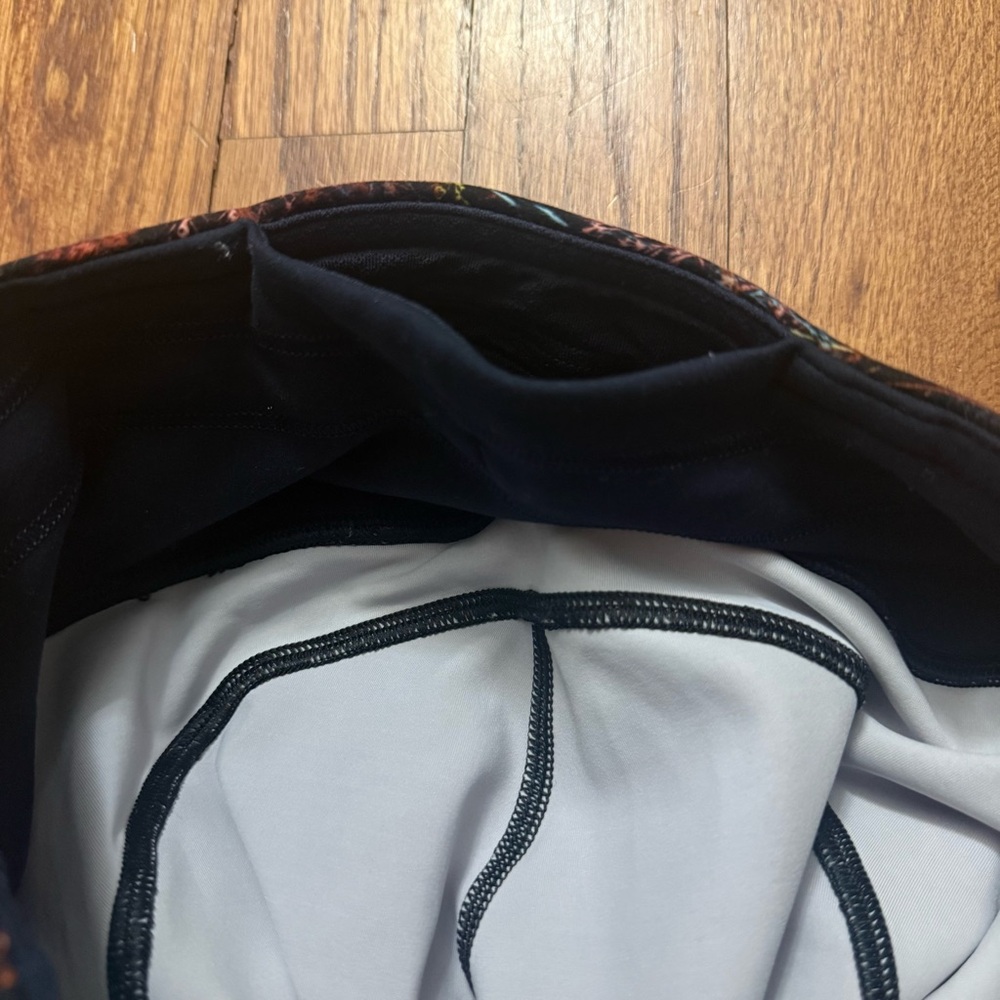Lululemon Invigorate High-Rise Tight 25" in Foliage Overlay Multi size 6 - Picture 11 of 14